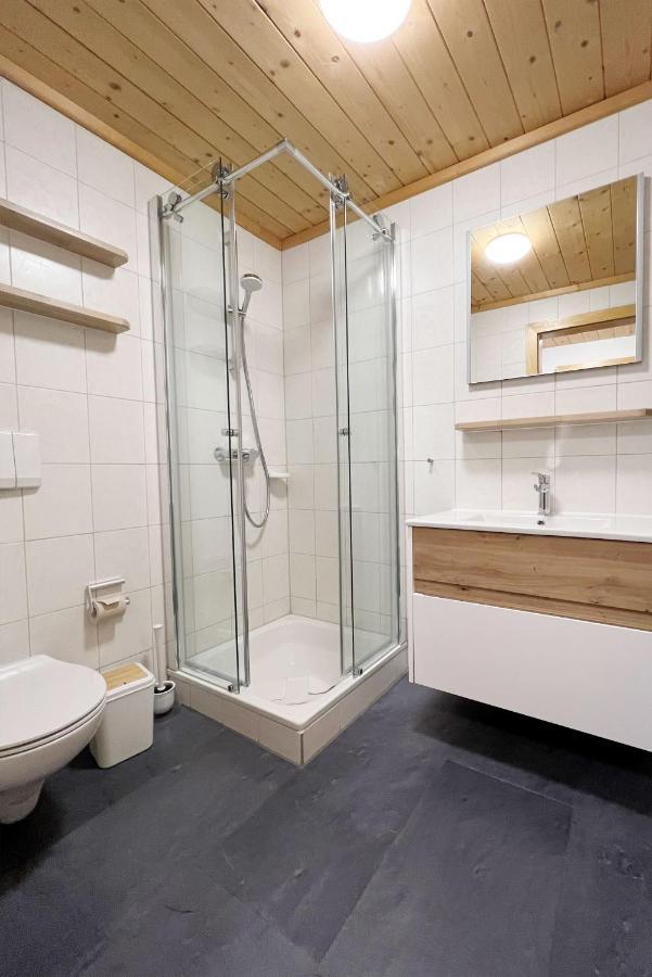וולד אם ארלברג Apartmenthaus Matri By Pferd Auf Wolke מראה חיצוני תמונה